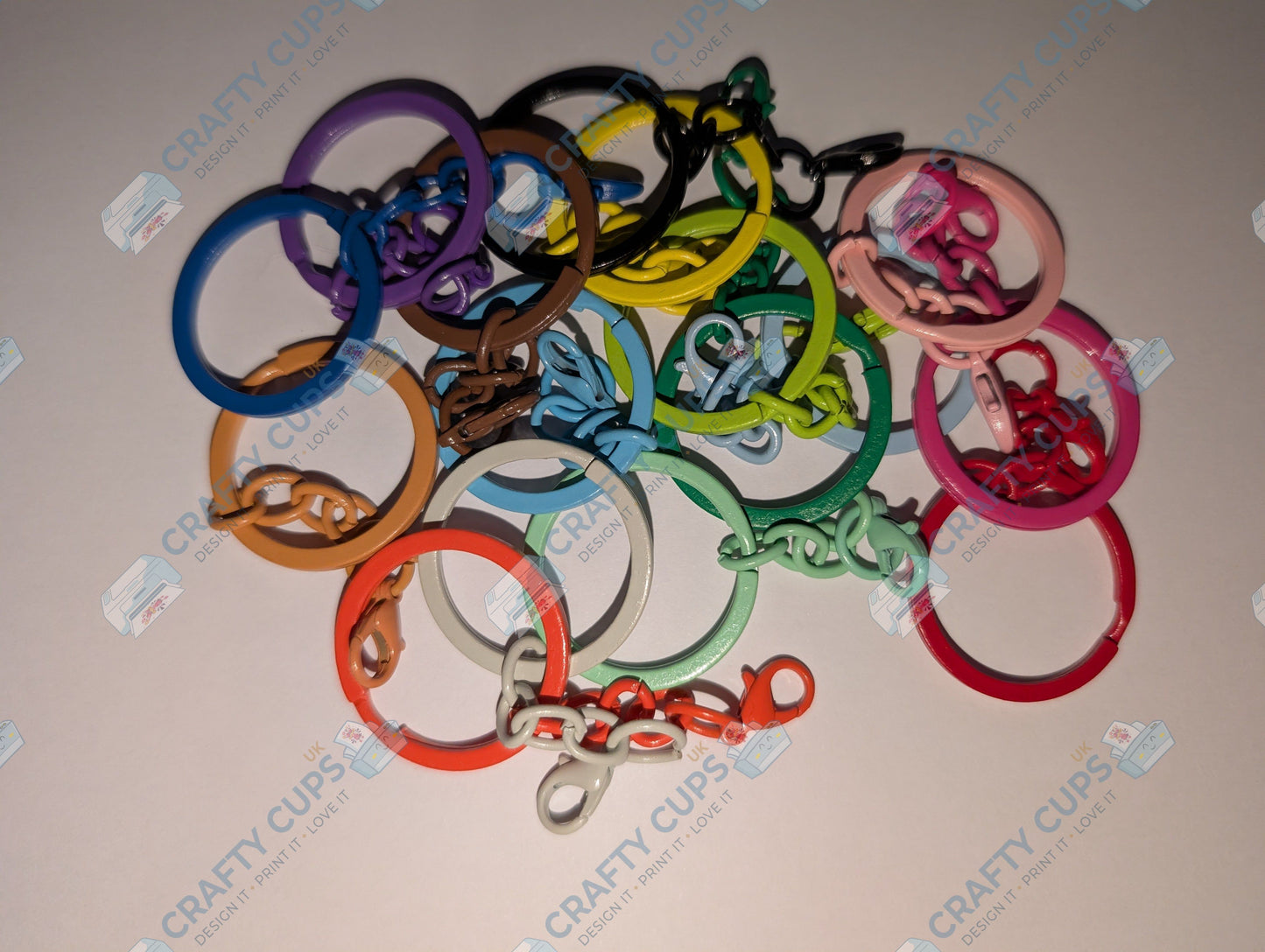 Coloured Metal Keychain – Set of 10 Random Colours